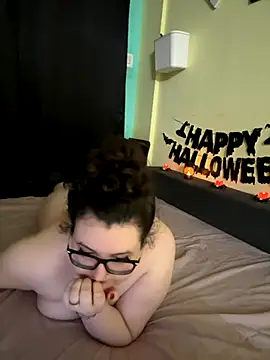 HaleyAyush online show from 10.26.25