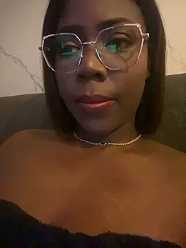 Alexia 24 online show from 05.17.26