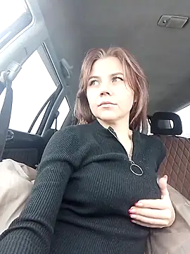 YOURLIKAA online show from 12.18.25