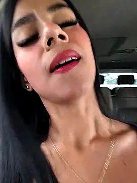 Juliana Xander online show from 10.08.25