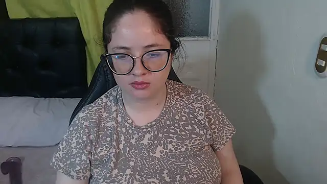 KrystalAdams online show from 04.10.26