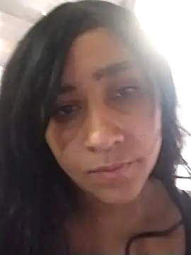 Snapshot of srtsara chatting on 09.29.25 srtsara online show from 09.29.25