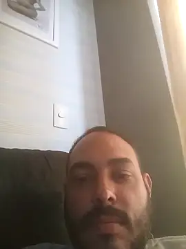 Snapshot of jfgustavo001 chatting on 03.27.26 jfgustavo001 online show from 03.27.26