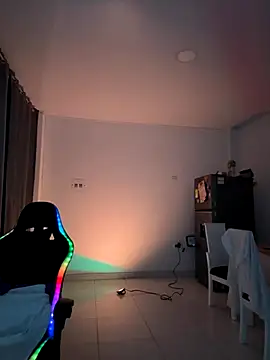 18 salo online show from 10.22.25