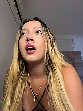 Becca Johnson u online show from 11.26.25