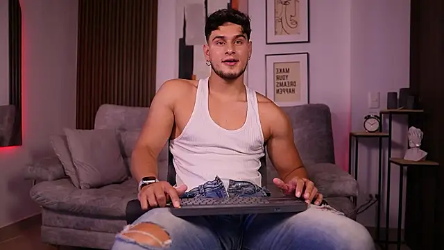 DaviesBrown online show from 10.11.25