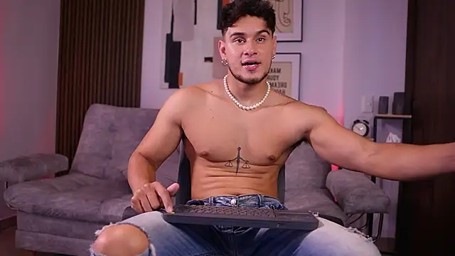 DaviesBrown online show from 11.01.25