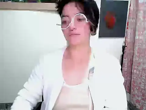 Snapshot of Came-II chatting on 06.25.26 Came-II online show from 06.25.26
