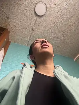 SALOME KORLAND online show from 10.31.25