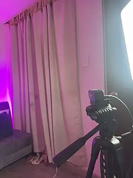 Gaby  Howards online show from 02.27.26