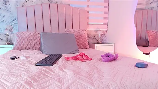 celeste moonx online show from 11.25.25