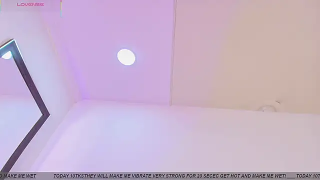 ZOETTAYLOR online show from 05.26.26