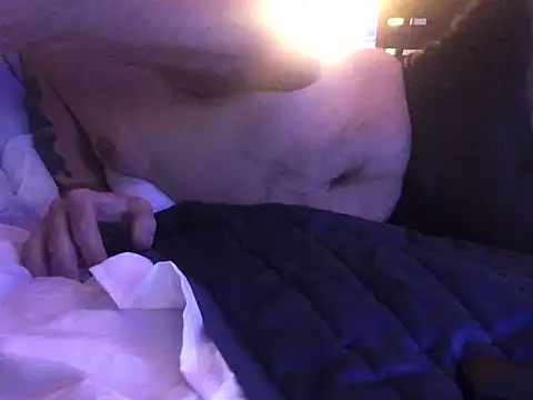 Snapshot of lilthicky352 chatting on 10.05.25 lilthicky352 online show from 10.05.25