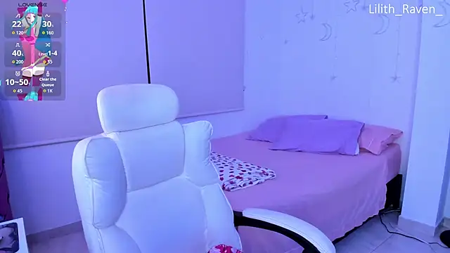 Snapshot of Lilith_Raven_ chatting on 10.25.25 Lilith Raven online show from 10.25.25