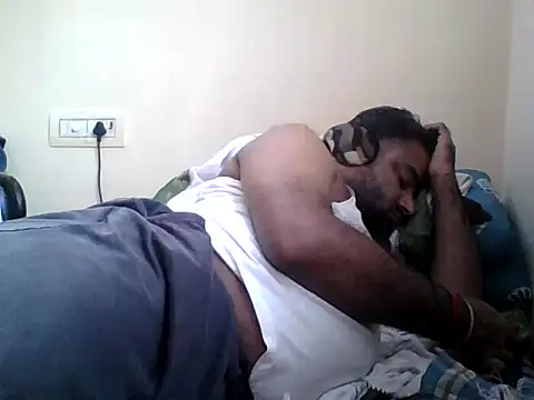 Snapshot of sree4143 chatting on 09.11.25 sree4143 online show from 09.11.25