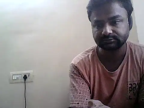 Snapshot of sree4143 chatting on 10.20.25 sree4143 online show from 10.20.25