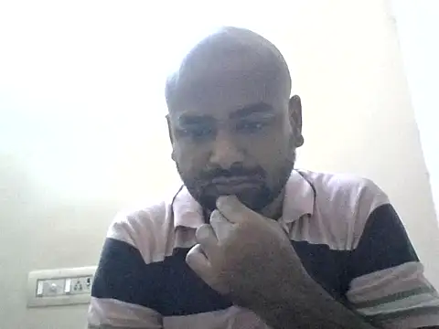 Snapshot of sree4143 chatting on 10.22.25 sree4143 online show from 10.22.25