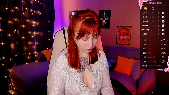 deboramoore online show from 09.26.25