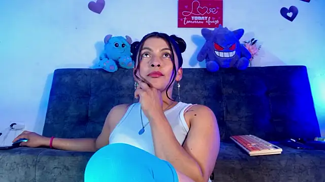 Fox Roxxan online show from 03.23.26