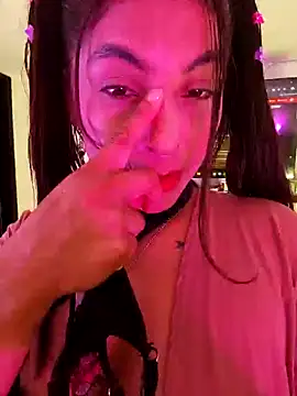 Fox Roxxan online show from 04.12.26