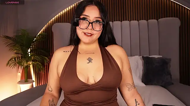 KatlynRous online show from 01.07.26