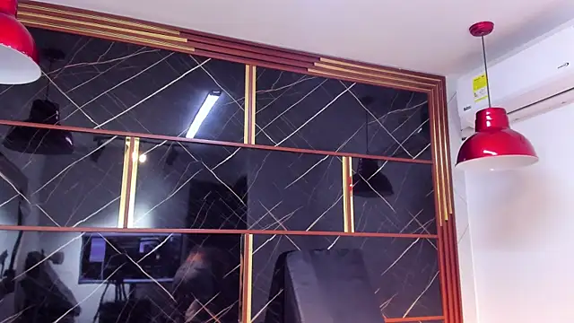 HannyThompson online show from 04.16.26