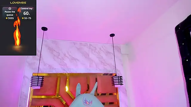 Snapshot of Luciifeer_ chatting on 09.28.25 Luciifeer online show from 09.28.25