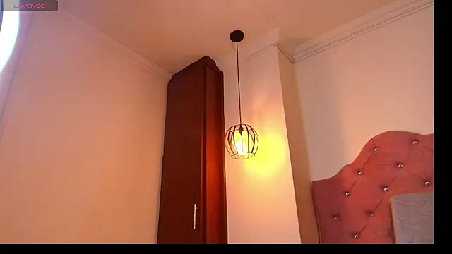 Snapshot of Luciifeer_ chatting on 02.19.26 Luciifeer online show from 02.19.26