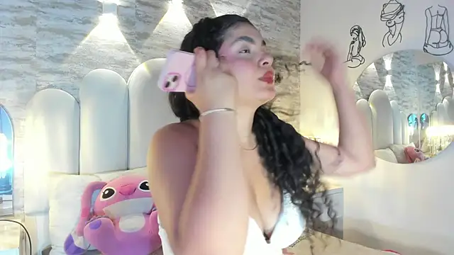 Yassy vazquez online show from 11.20.25