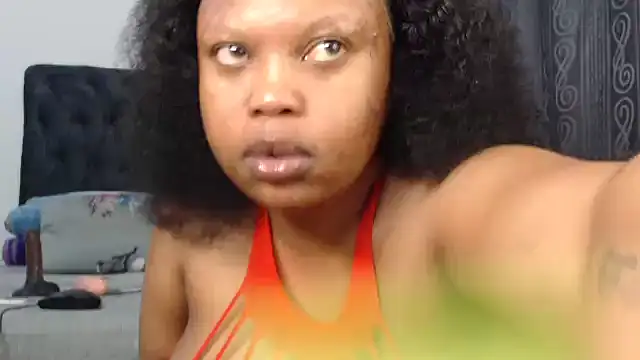 Busty-Caramel online show from 09.24.25