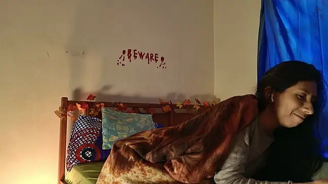  MoonLipson  online show from 11.08.25