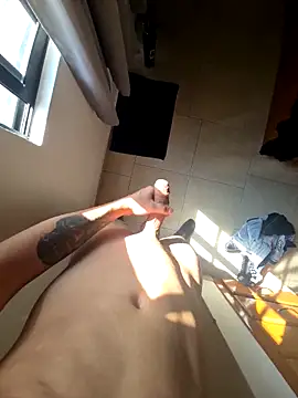 ferrerexoti online show from 12.15.25