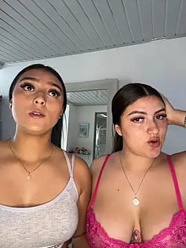 nicolexxaleja online show from 03.25.26