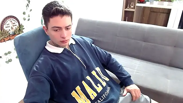 santii ss online show from 04.04.26