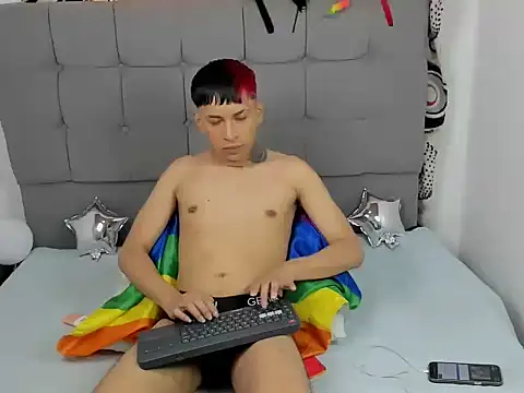 jake hott1 online show from 10.08.25