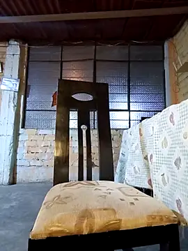 LecheDeSoya666 online show from 10.26.25