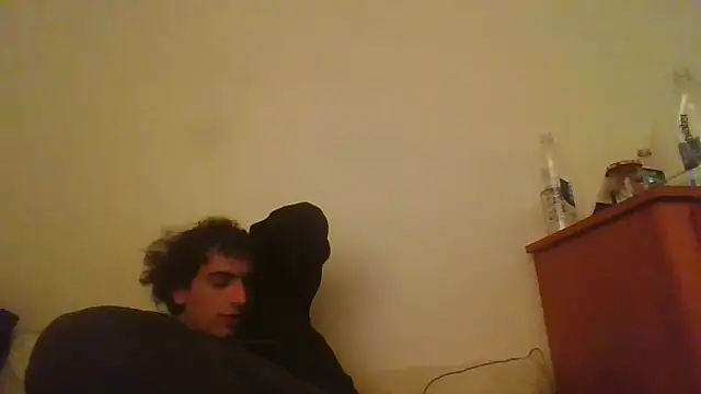 Snapshot of foxyboyy chatting on 02.04.26 foxyboyy online show from 02.04.26