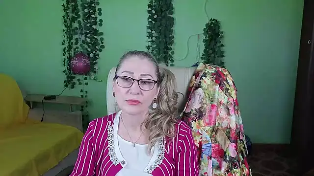 Habibi Honeyy online show from 10.03.25