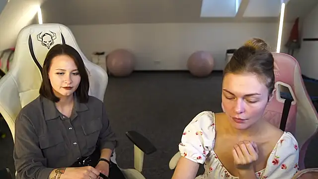 MissKaitrin online show from 09.13.25