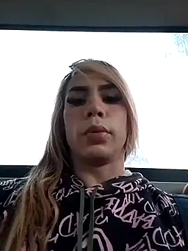 Daliana Gounbolt online show from 09.30.25