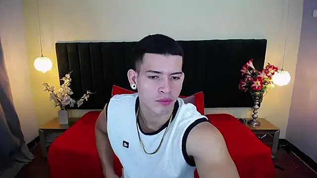 ethan rodgers online show from 09.29.25