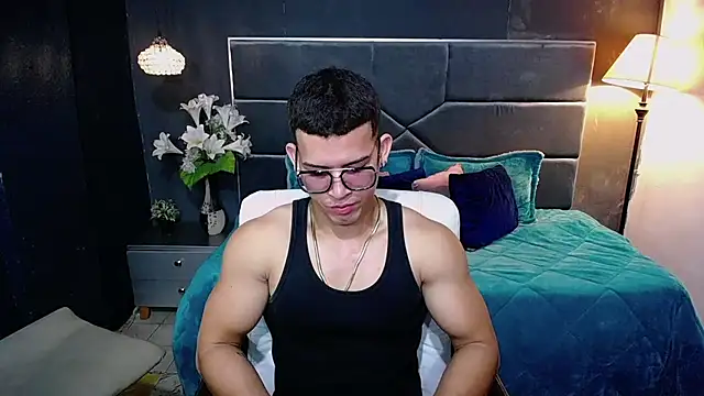 ethan rodgers online show from 11.13.25