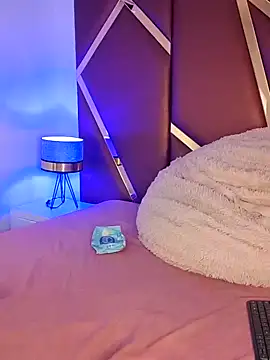 RominaaReyes online show from 09.11.25