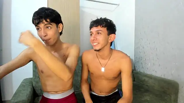 Snapshot of marcelo_sexxx18 chatting on 06.21.26 marcelo sexxx18 online show from 06.21.26