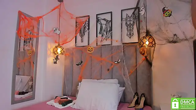 Gia Scott online show from 10.22.25