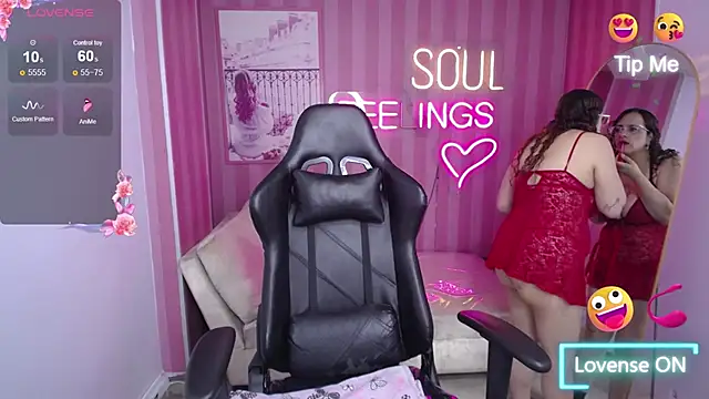 Snapshot of _Evoni_b chatting on 09.13.25 Evoni b online show from 09.13.25