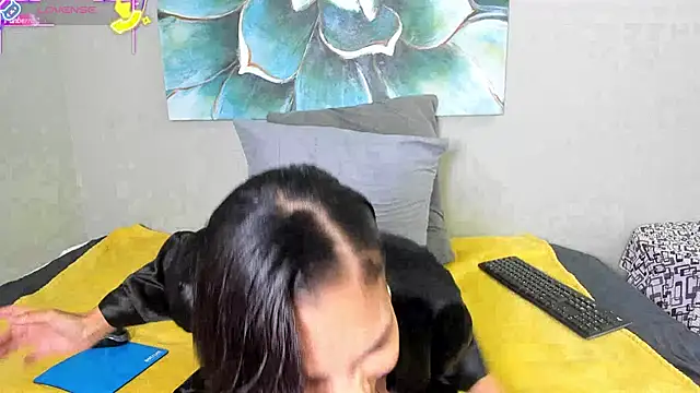 Snapshot of TattoedLexi_ chatting on 06.01.26 TattoedLexi online show from 06.01.26