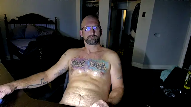 Snapshot of ladi3sfirst chatting on 11.10.25 ladi3sfirst online show from 11.10.25