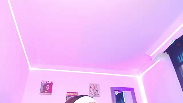 Anna belly online show from 10.21.25