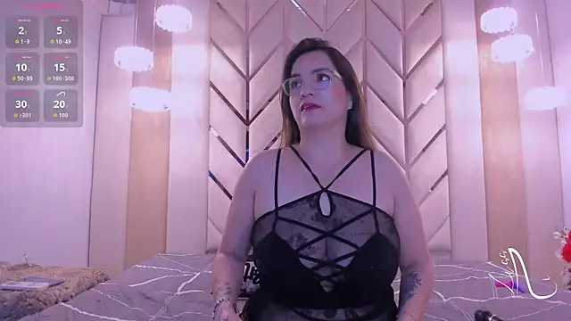 Liss Bela online show from 11.02.25